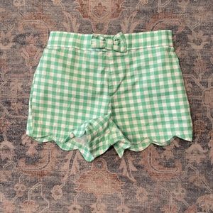 Scallop edged plaid short